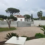 Casa de Férias Melvin *